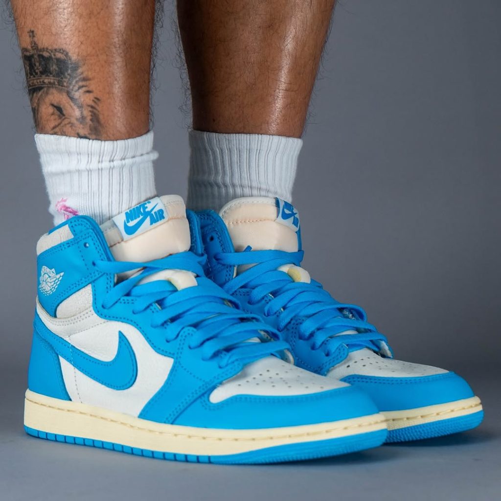 Le Air Jordan 1 High OG "UNC Reimagined" usciranno a maggio 2025.