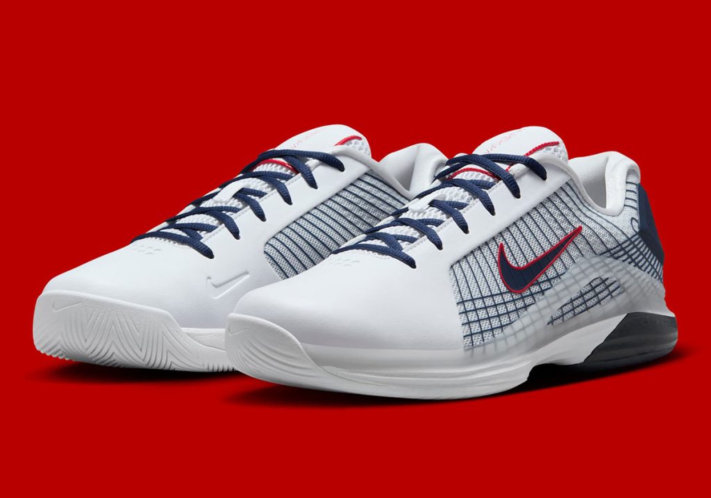 La scarpa da tennis ispirata alle Hyperdunk di Nike riprende la colorazione "United We Rise" del 2008.