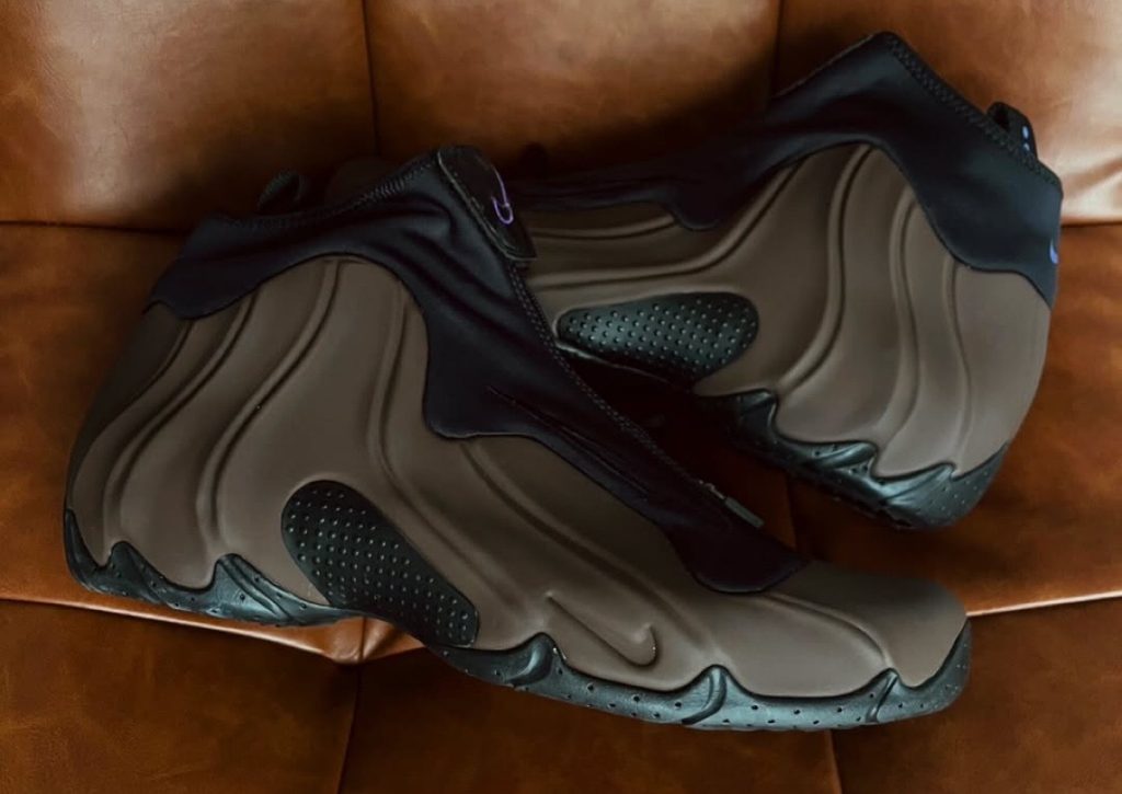 La Nike Air Flightposite “Baroque Brown” uscirà durante le festività del 2025.