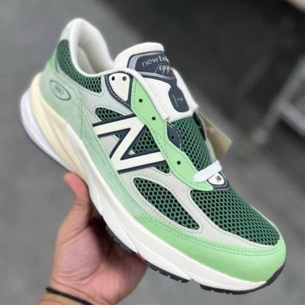 Le New Balance 990v6 Made in USA si presentano in una vivace versione "Avocado".