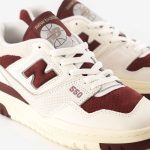 Le nuove New Balance 550 possono fare un ritorno? Combinazioni di colori forti aiutano questa causa.