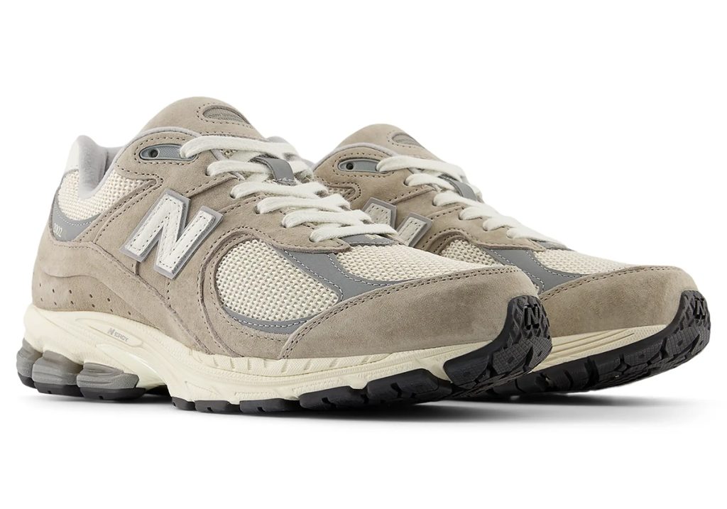 "Pietra Arida" sulle New Balance 2002R