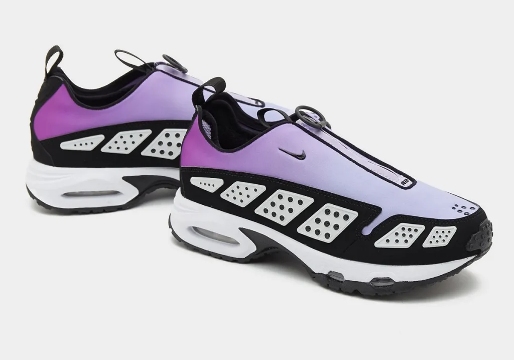 Le Nike Air Max Sunder "Hyper Violet" verranno rilasciate nel 2025.