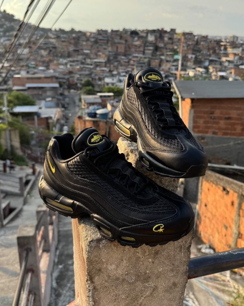 Le Corteiz x Nike Air Max 95 “Honey Black” usciranno ad aprile 2025.