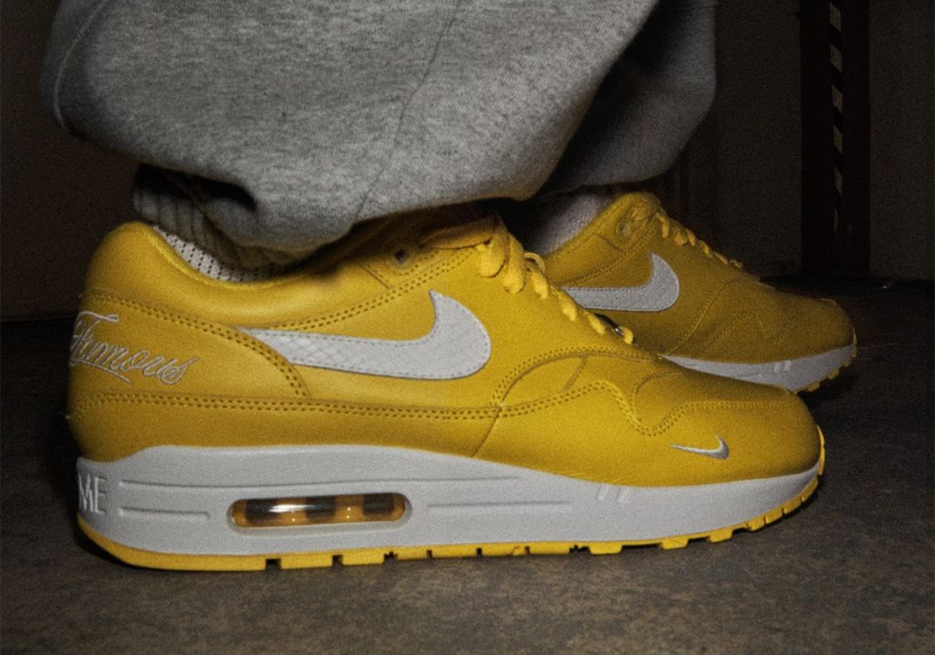 Supreme x Nike Air Max 1 Confermata l'uscita per il 20 marzo.