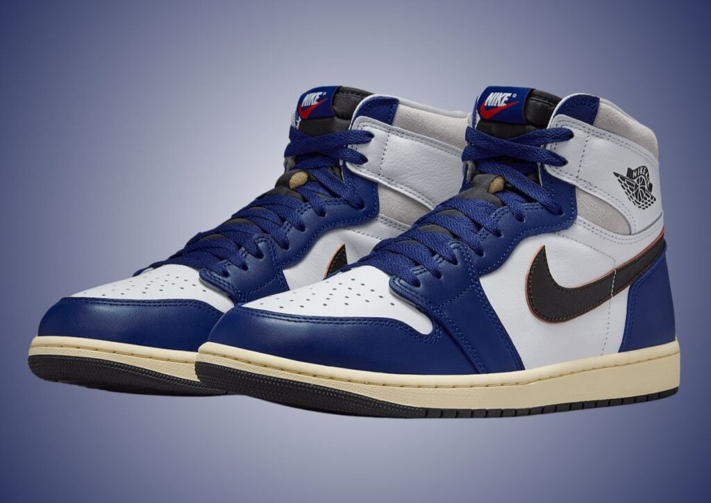 Le Air Jordan 1 High OG Rare Air “Deep Royal Blue” usciranno ad Aprile 2025.