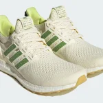 Il Hidden Opponent x adidas UltraBoost 1.0 è disponibile ora.